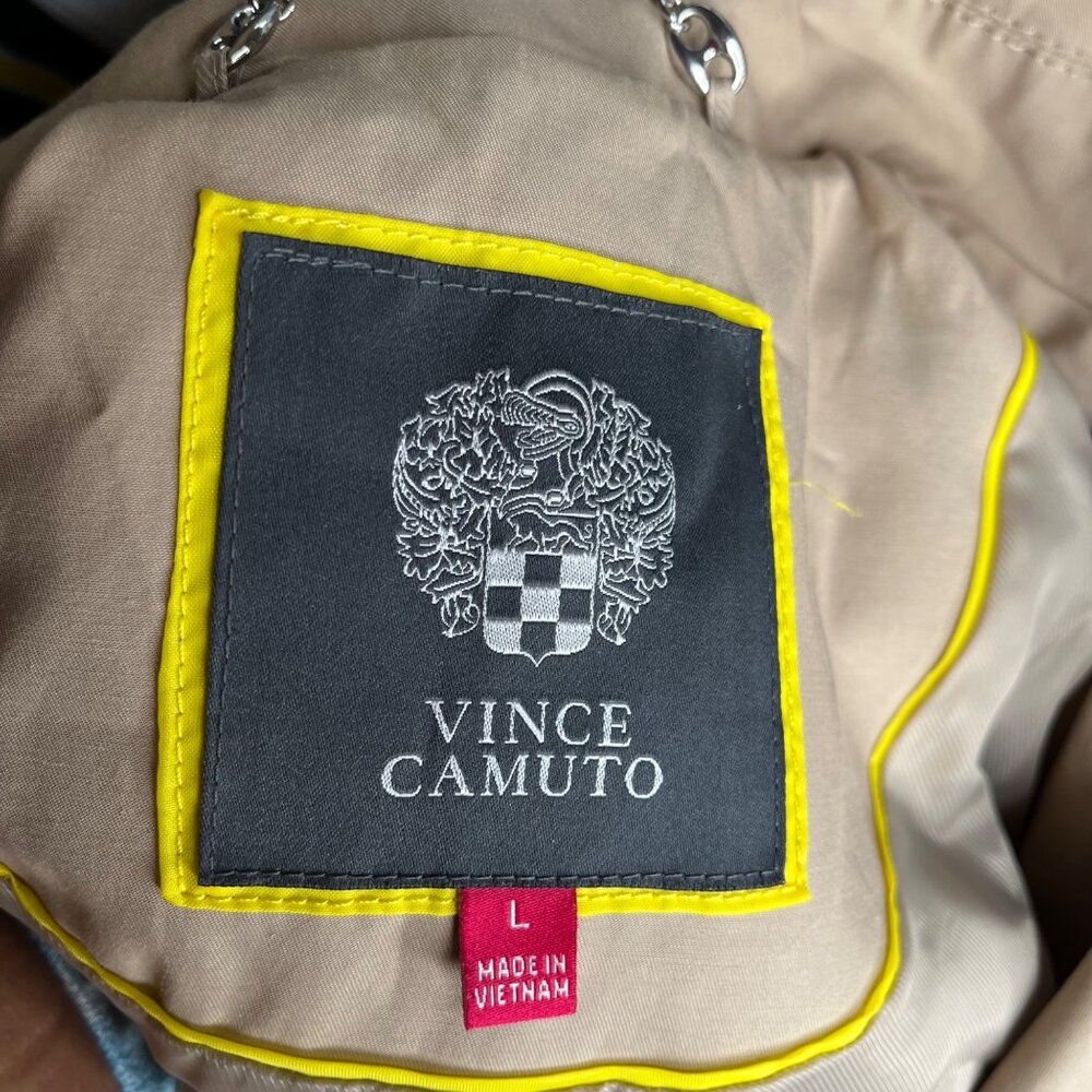 Vince Camuto  Beige Trench Coat With Belt And Zippered Cuffs size  large - Picture 5 of 12